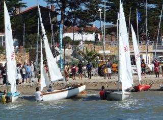  Escuela de vela en 44 